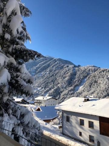 Bed and Breakfast Haus Hubertus Pitztal Jerzens Exterior foto