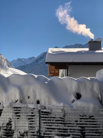 Bed and Breakfast Haus Hubertus Pitztal Jerzens Exterior foto